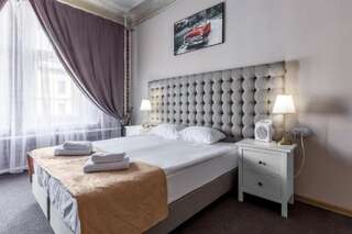 Отель Mark Hotel Санкт-Петербург Большой двухместный номер c 1 кроватью или 2 отдельными кроватями-1